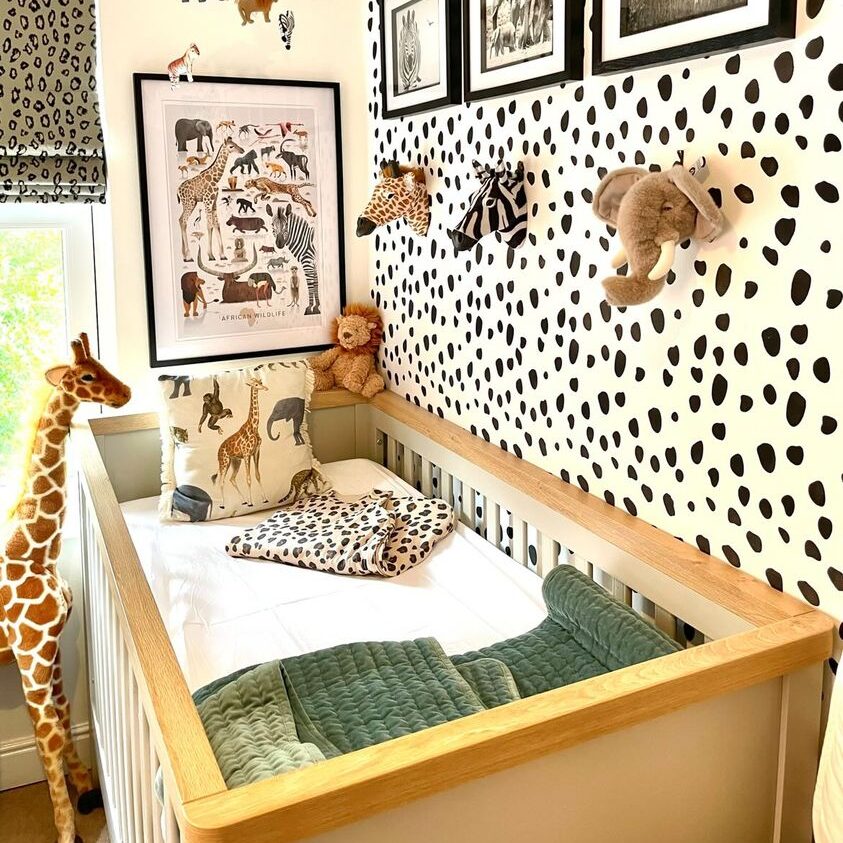 Baby's animal themed gender neutral bedroom 