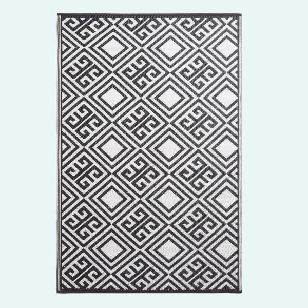 Black and White Geometric Design Reversible Outdoor Rug