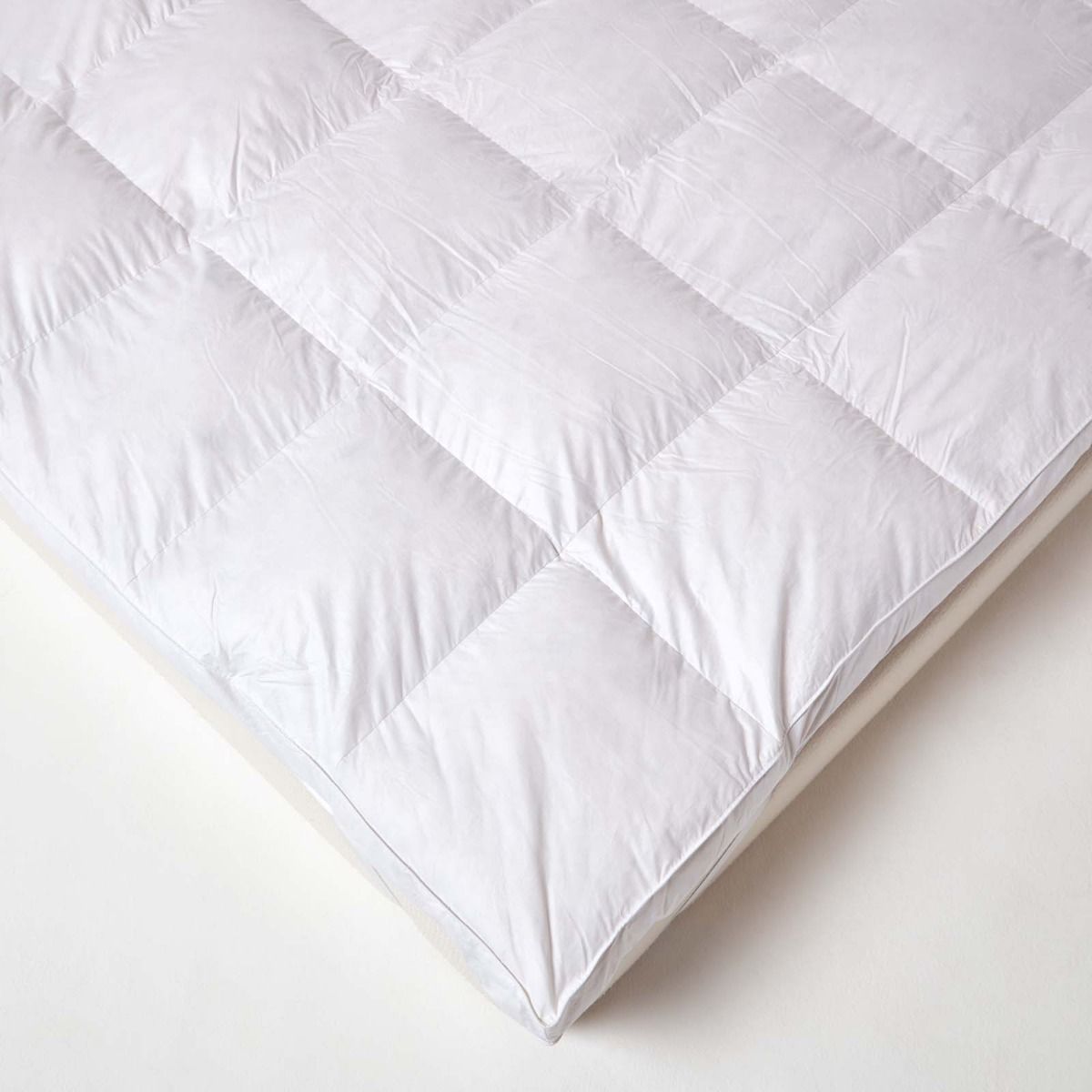 Details about   Super Soft Duck Feather 7cm Thick Mattress Topper Extra Deep All Sizes Available 