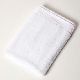 White 100% Combed Egyptian Cotton Jumbo Towel 700 GSM